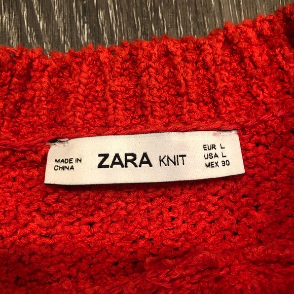 ZARA Wavy hem knit sweater - Picture 4 of 4